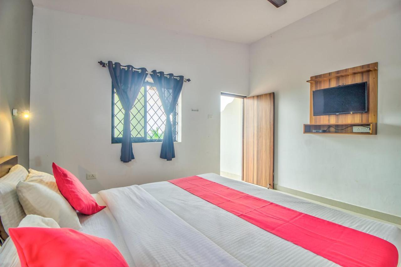 Beach Doorz Otel Baga Dış mekan fotoğraf