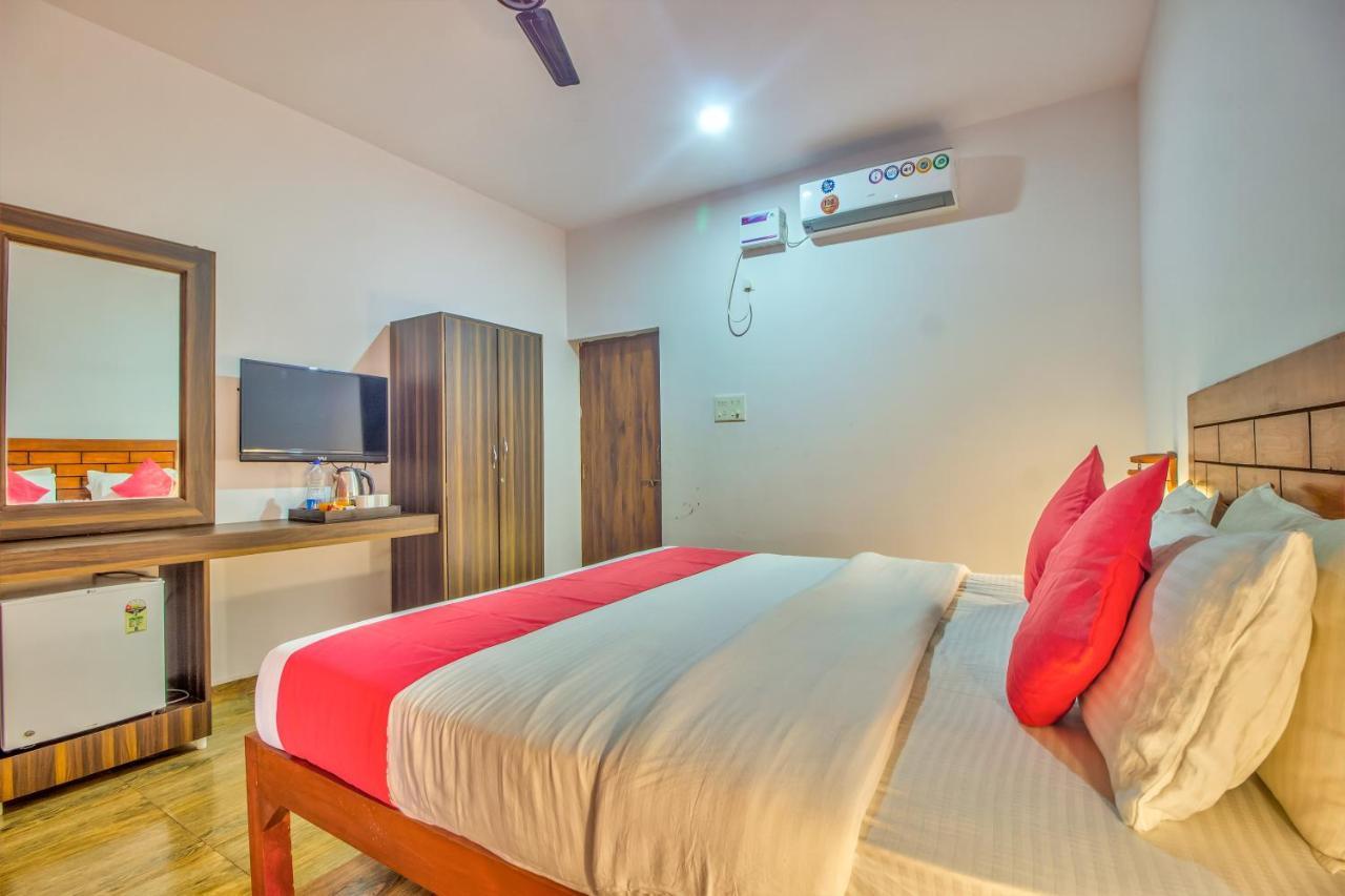 Beach Doorz Otel Baga Dış mekan fotoğraf