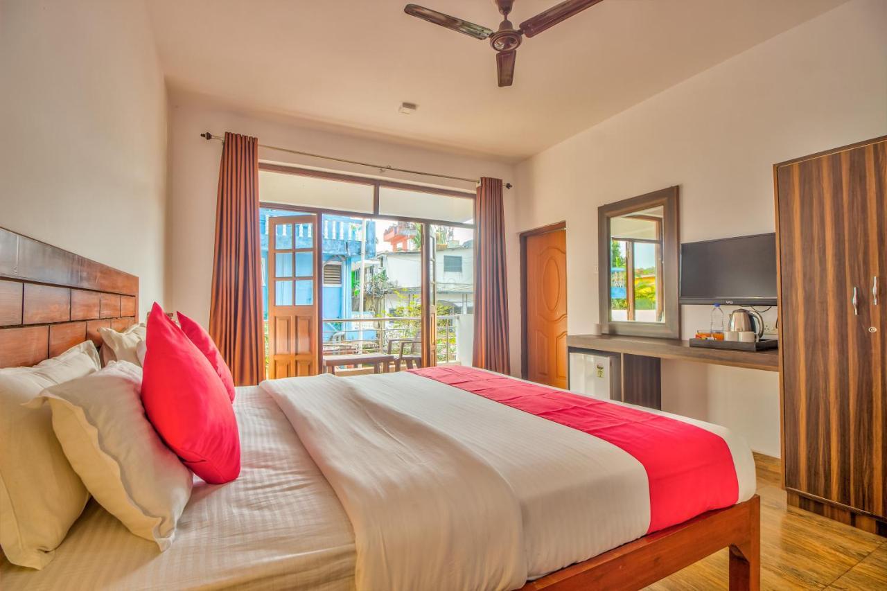 Beach Doorz Otel Baga Dış mekan fotoğraf