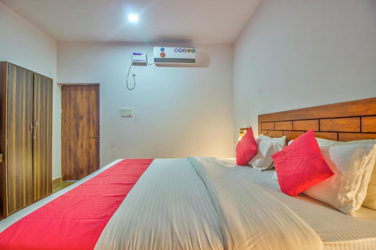 Beach Doorz Otel Baga Dış mekan fotoğraf
